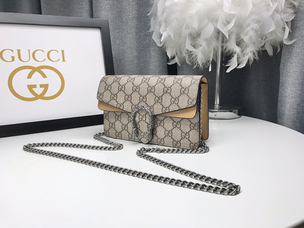 激安グッチバッグコピー側面デザイン